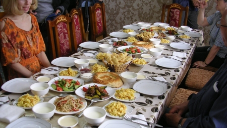 Insider Tour: Central Asia - sharing a meal